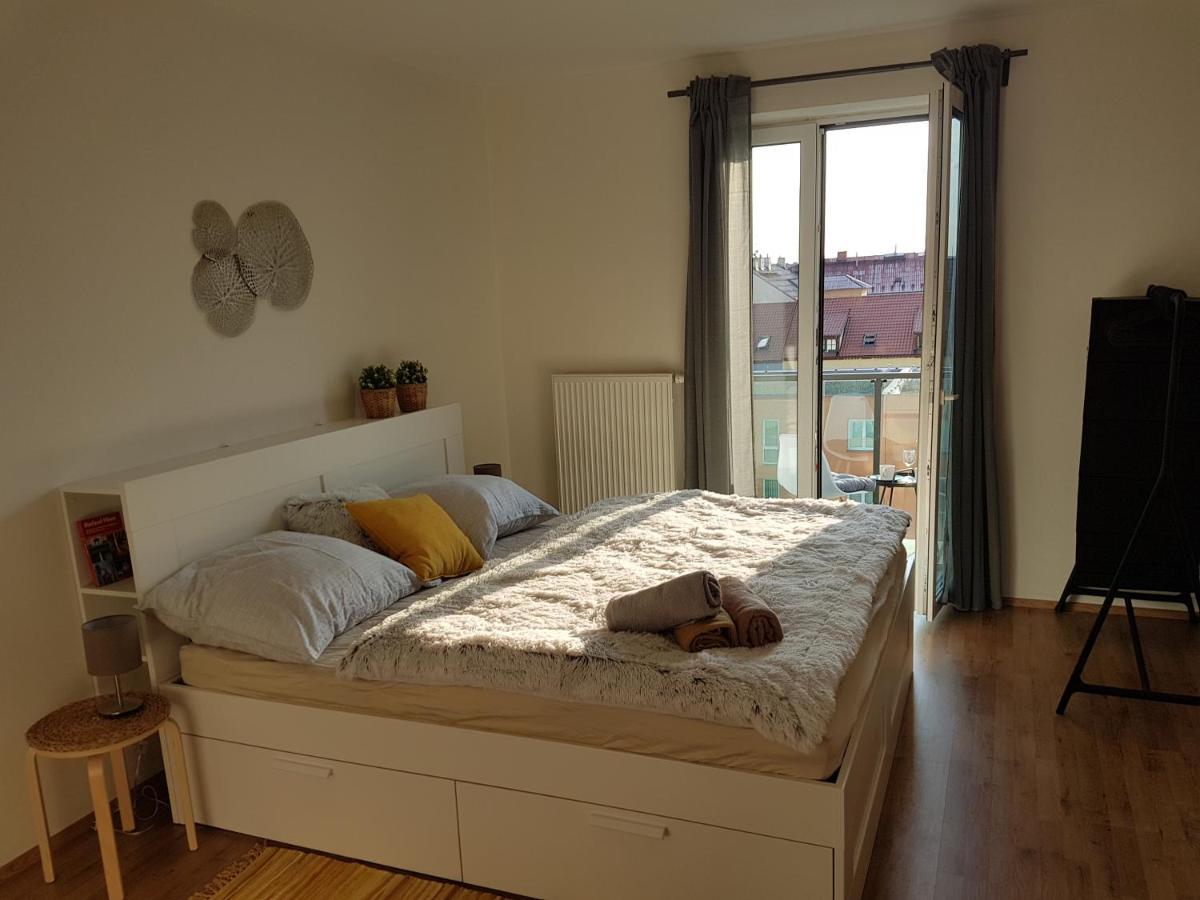 Kavi Apartments #1, Top Sunset View Plzen Exterior photo